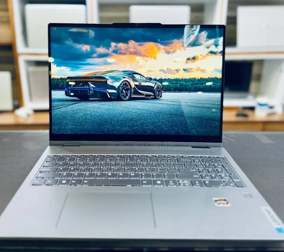 New Laptop Lenovo Yoga 7i 16GB AMD Ryzen 7 SSD 512GB
