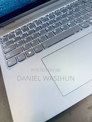 New Laptop Lenovo Yoga 7i 16GB AMD Ryzen 7 SSD 512GB