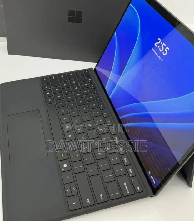 New Microsoft Surface Pro 11th Edition, a Copilot+ PC 16GB SSD 512GB