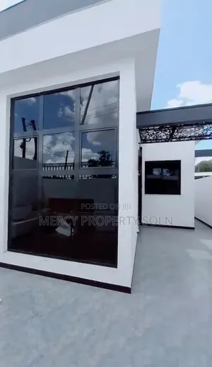 5bdrm House in Bole for sale