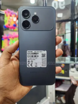 New Tecno Spark 40 128 GB Black