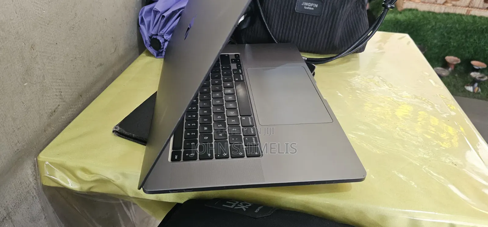 Laptop Apple MacBook Pro 2019 32GB Intel Core i9 SSD 512GB