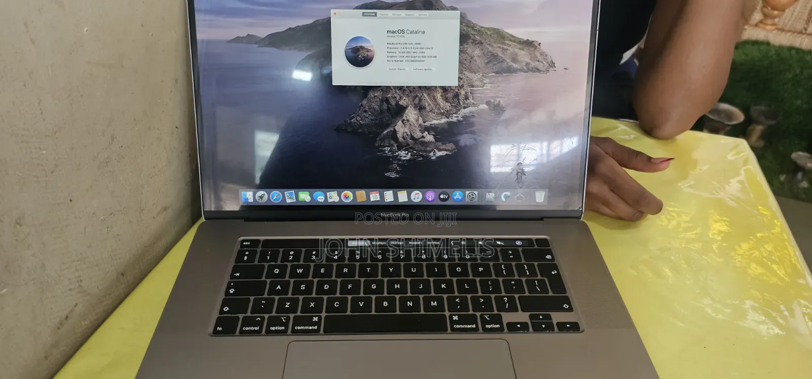 Laptop Apple MacBook Pro 2019 32GB Intel Core i9 SSD 512GB