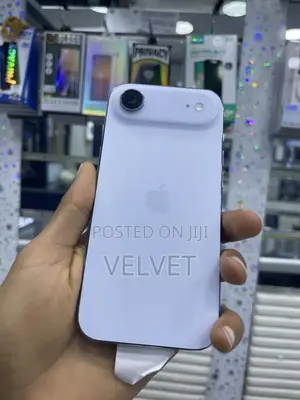 New Apple iPhone 17 256 GB