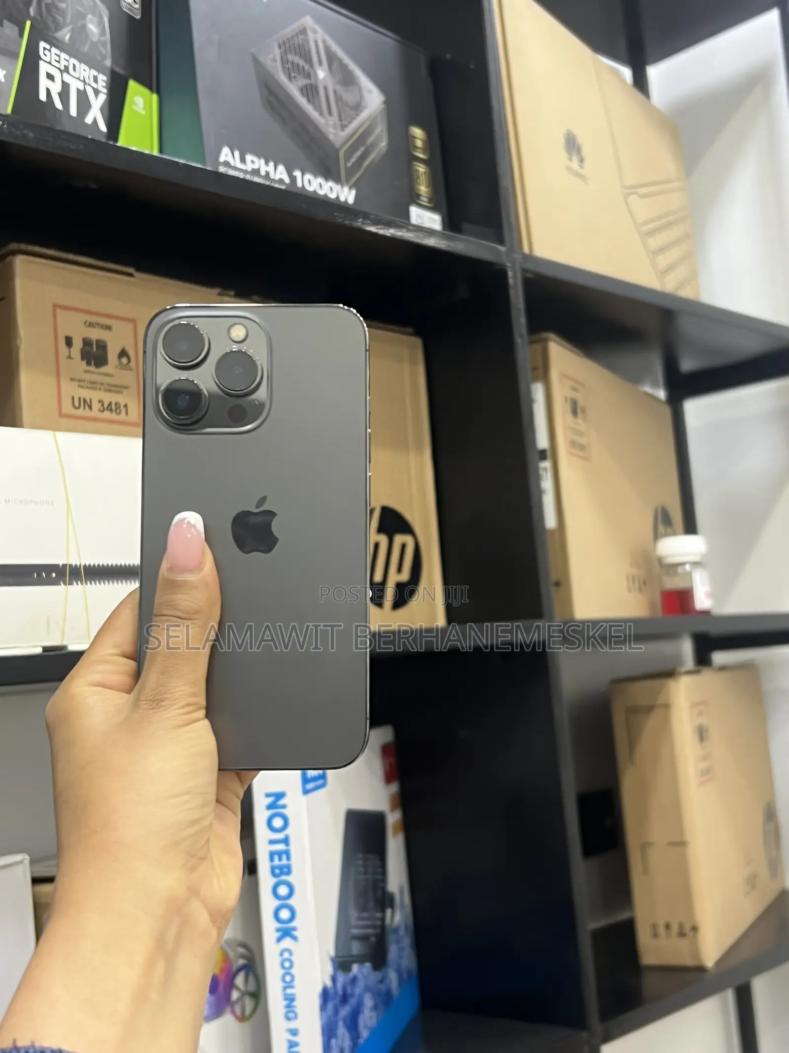 New Apple iPhone 13 Pro 256 GB Black