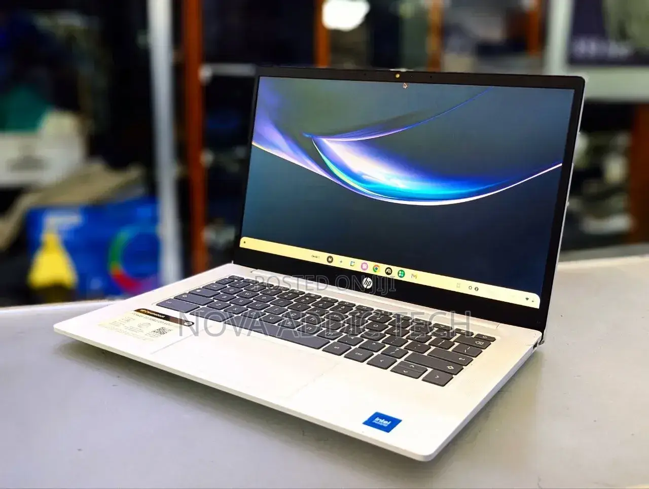 New Laptop HP Chromebook 4GB Intel Core Ultra 9 SSD 128GB
