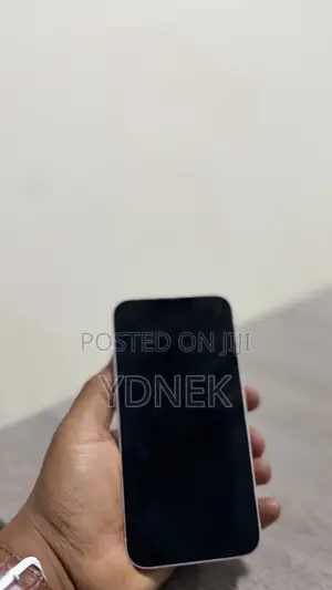 Apple iPhone 13 128 GB Pink