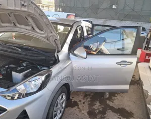 Hyundai I10 2022 Silver