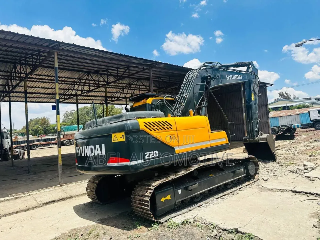 Hyundai 220 Series Crawler Excavator