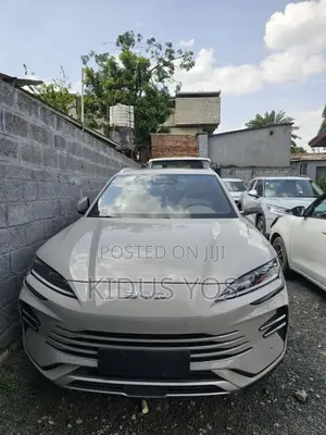 New BYD Song Plus 2025 Gray