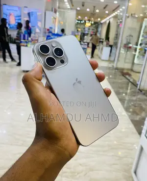 Apple iPhone 15 Pro Max 256 GB