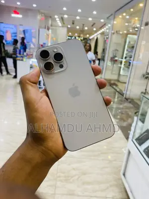 Apple iPhone 15 Pro Max 256 GB