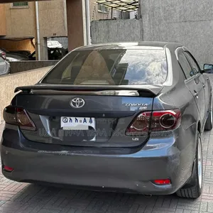 Toyota Corolla 2012 Gray