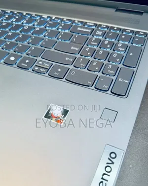 New Laptop Lenovo Yoga 7i 16GB AMD Ryzen 7 SSD 512GB