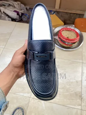 Colehot Black Loafers: