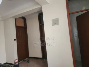 5bdrm House in አስቸካይ የሚሸጥ ቤት, Akaky Kaliti for sale