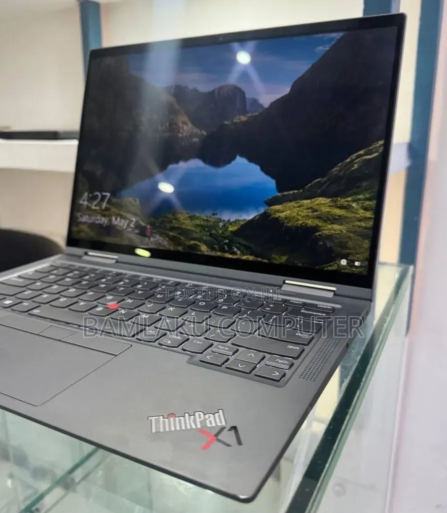 New Laptop Lenovo ThinkPad X1 Yoga 16GB Intel Core i7 SSD 512GB