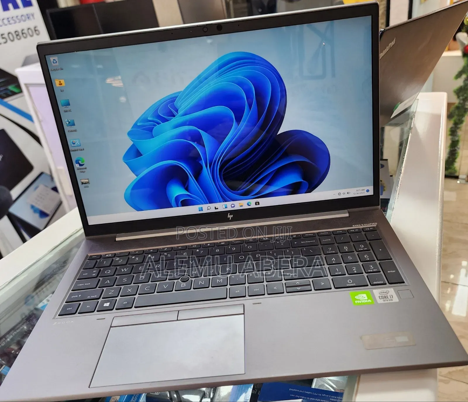 New Laptop HP ZBook 15 16GB Intel Core i7 SSD 512GB