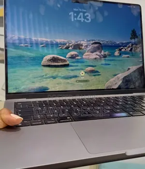 New Laptop Apple MacBook Pro 2021 M1 16GB Apple M1 SSD 512GB