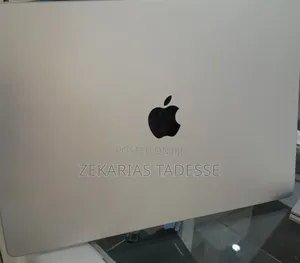 New Laptop Apple MacBook Pro M1 32GB Apple M1 Pro SSD 512GB