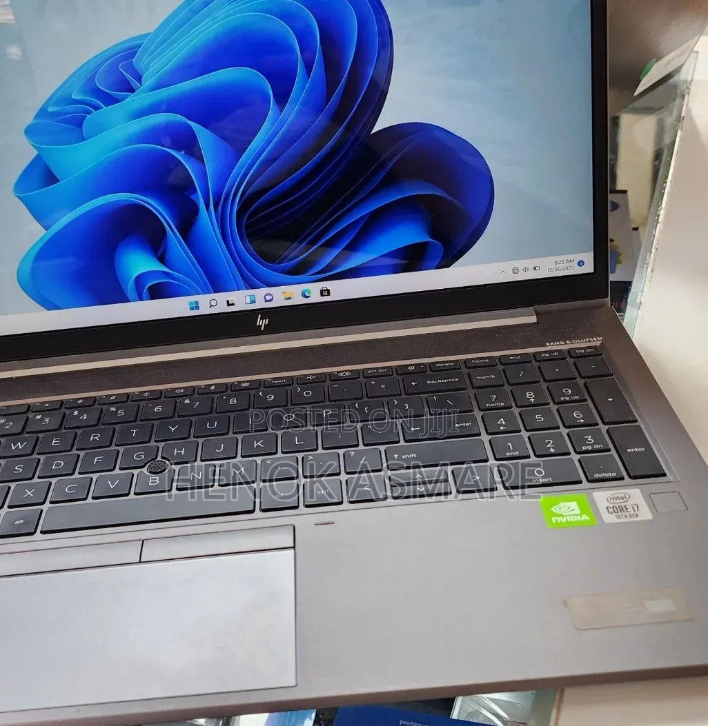 New Laptop HP ZBook 15 16GB Intel Core i7 SSD 512GB
