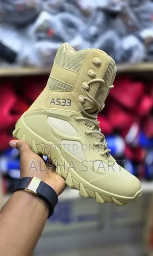 A533 High Master Quality Military and Hiking Shoes for Man's