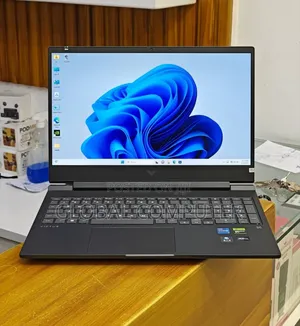 New Laptop HP Victus 16 16GB Intel Core i7 SSD 1T