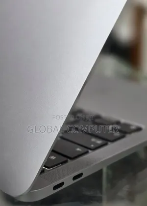 New Laptop Apple MacBook Air 2020 M1 8GB Apple M1 SSD 256GB