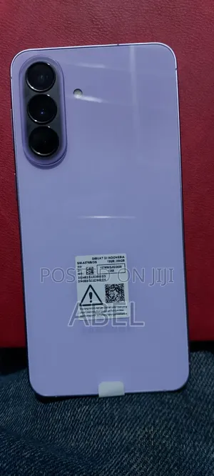 New Samsung Galaxy A56 256 GB Rose Gold
