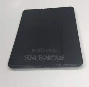 New Apple iPad 10.2 (2019) 64 GB Black