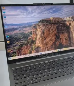 New Laptop Lenovo ThinkBook 15 32GB AMD Ryzen 7 SSD 1T