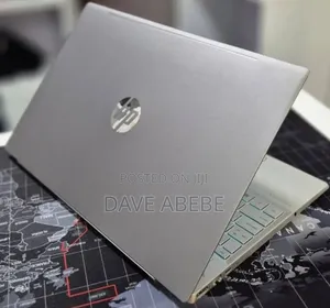 New Laptop HP Pavilion 15 8GB Intel Core i5 SSD 256GB