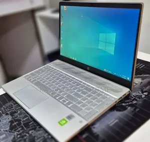 New Laptop HP Pavilion 15 8GB Intel Core i5 SSD 256GB