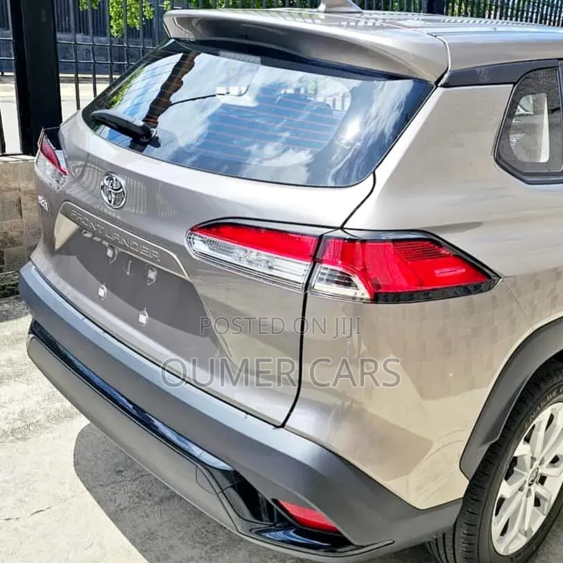 New Toyota Frontlander 2.0 Hybrid FWD 2024 Beige