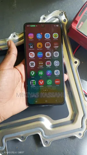 New Samsung Galaxy M53 128 GB Black