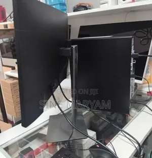 New Desktop Computer Dell OptiPlex 7070 8GB Intel Core i7 HDD 1T