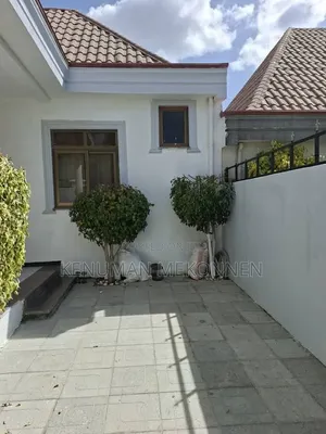 3bdrm Villa in Nifas Silk-Lafto for sale
