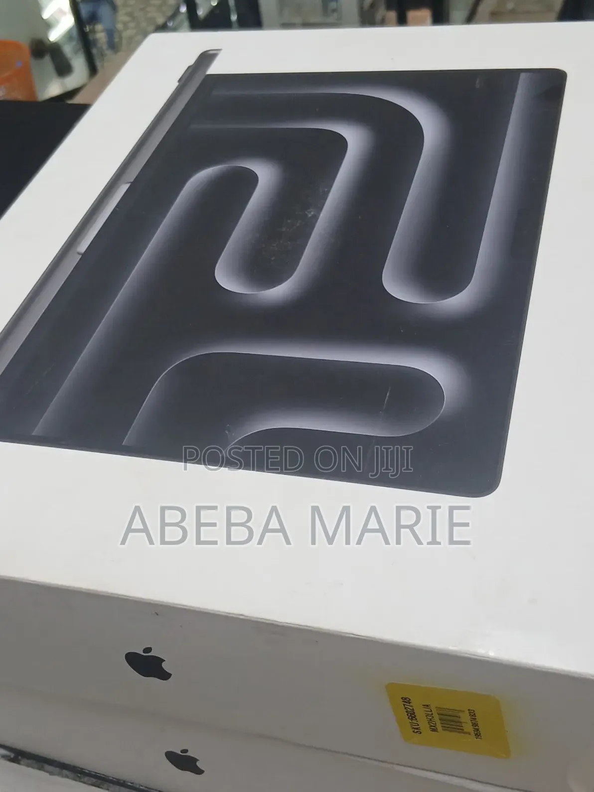 New Apple MacBook Pro 2024 M3 Max 16-inch 36GB Apple M3 Max SSD 1T