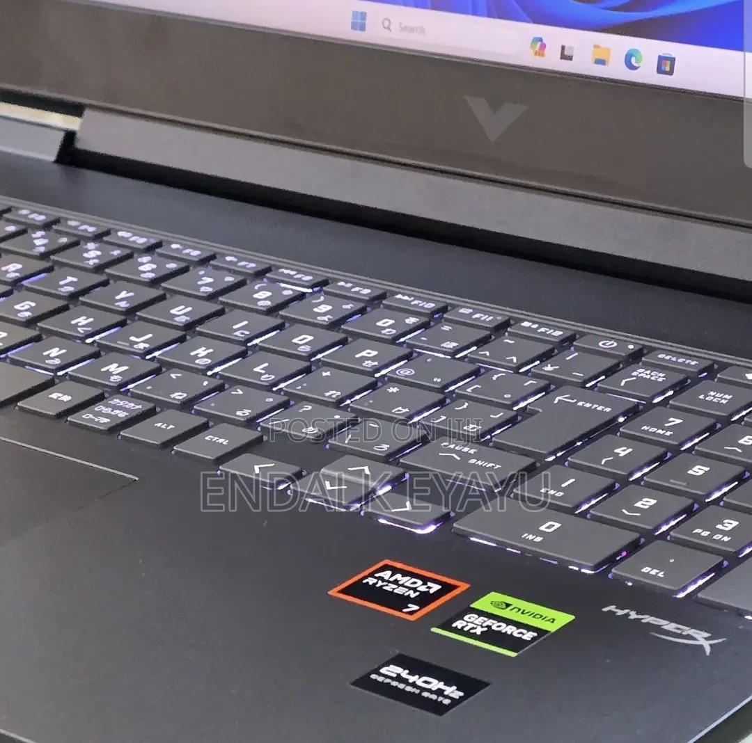 New Laptop HP Victus 15 16GB AMD Ryzen 7 SSD 1T