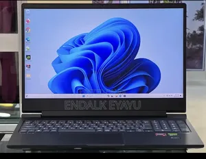 New Laptop HP Victus 15 16GB AMD Ryzen 7 SSD 1T