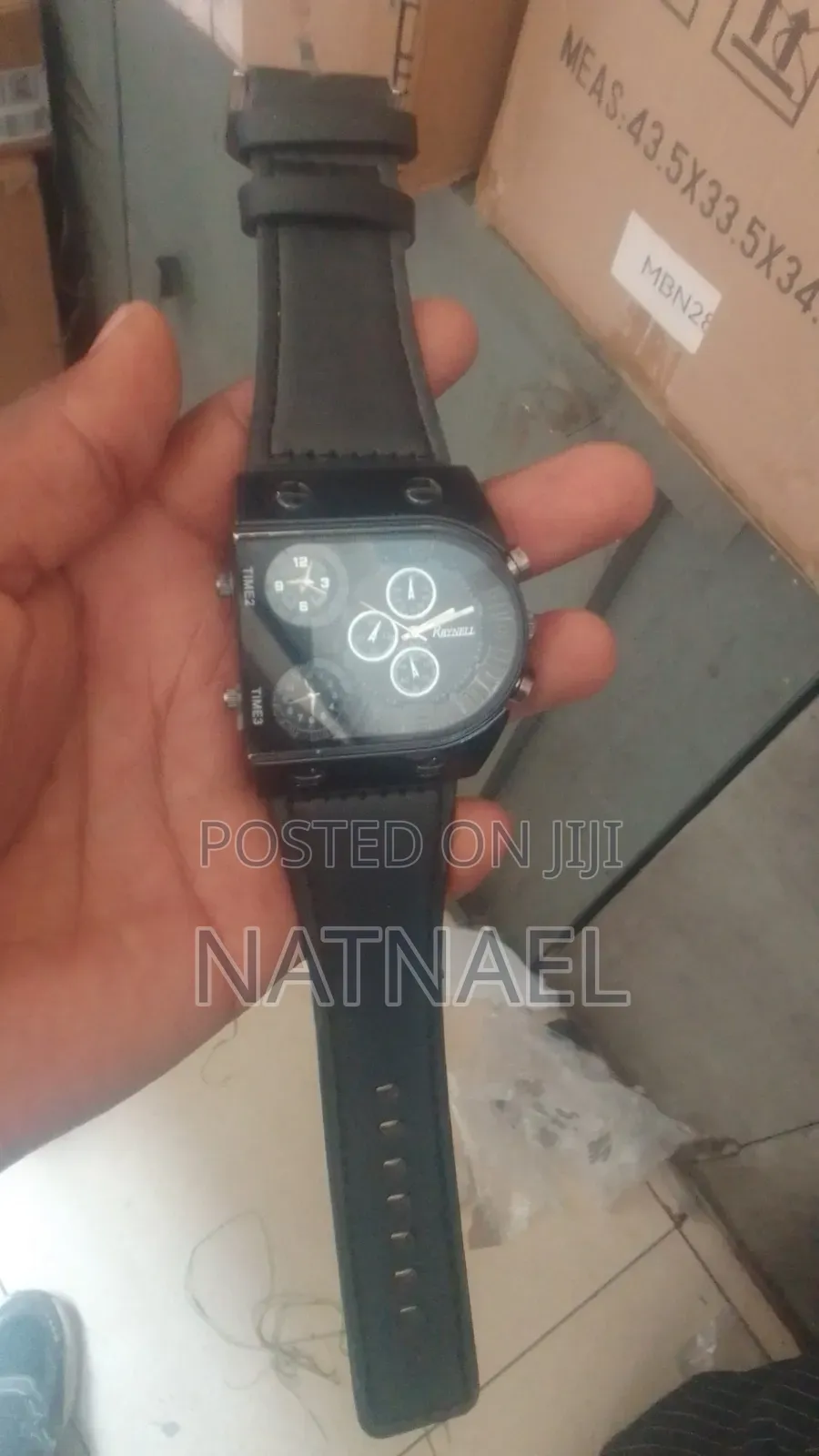 Reynell Luxury Watch Black Color