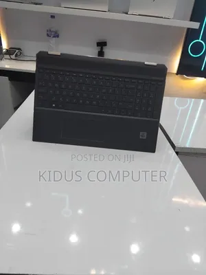 New Laptop HP Spectre 16GB Intel Core i7 SSD 512GB