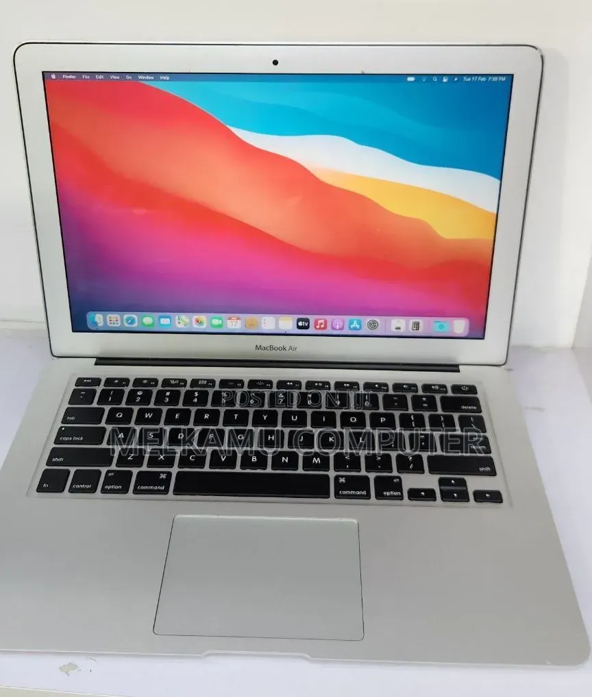 New Laptop Apple MacBook Air 2017 8GB Intel Core i5 SSD 256GB