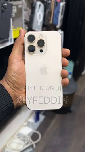 Apple iPhone 16 Pro 128 GB Gold