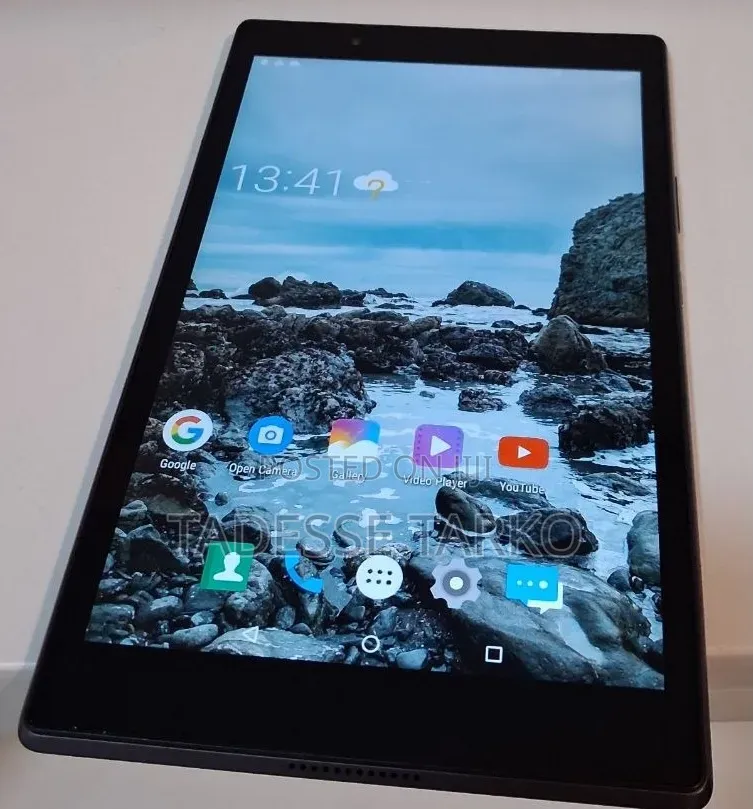 New Lenovo Tab 4 8 16 GB Black