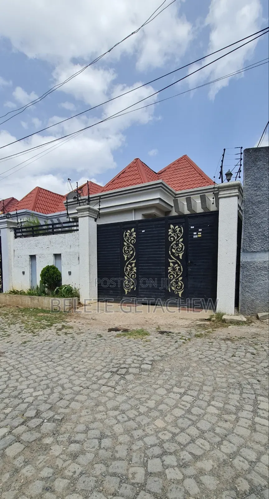 3bdrm Villa in Ayat, Luxury Villa, Bole for sale