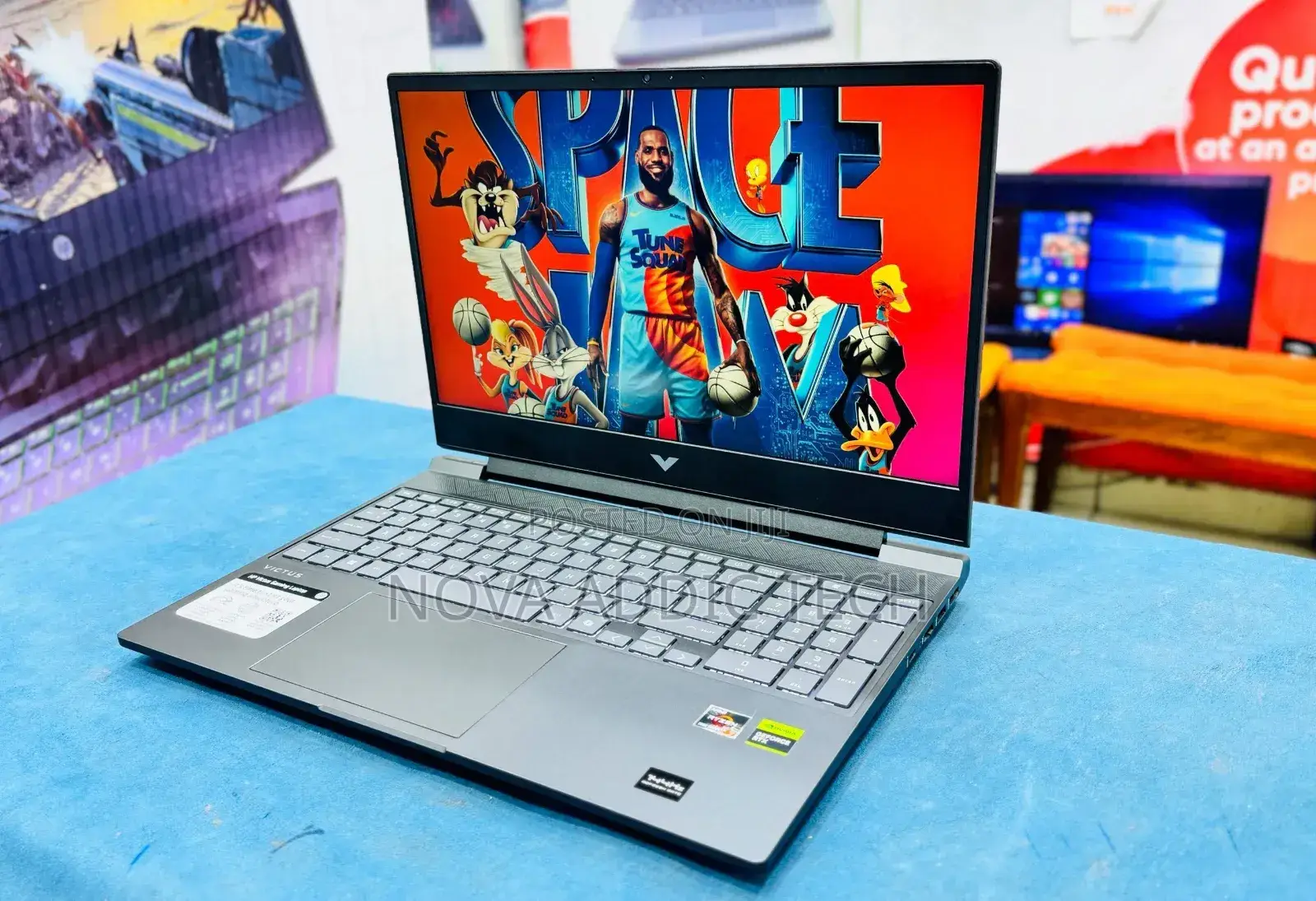 New Laptop HP Victus 15 16GB AMD Ryzen 5 SSD 512GB