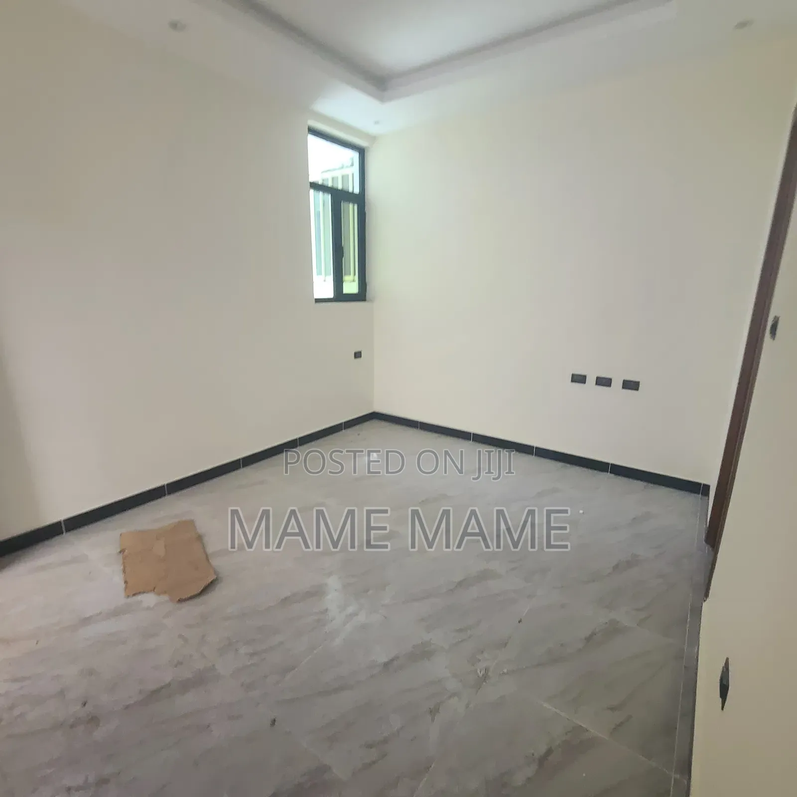 8bdrm House in Addis Abeba, Bole for rent