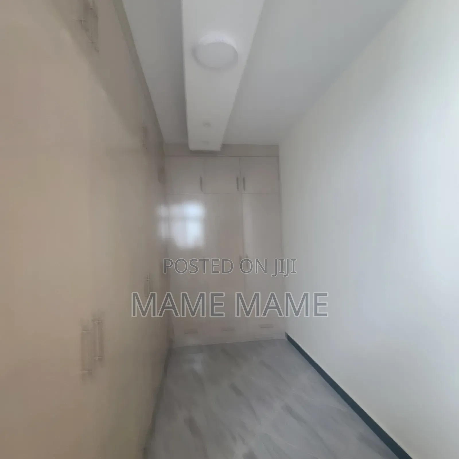 8bdrm House in Addis Abeba, Bole for rent