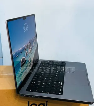 New Laptop Apple MacBook Pro 2021 M1 16GB Apple M1 SSD 512GB